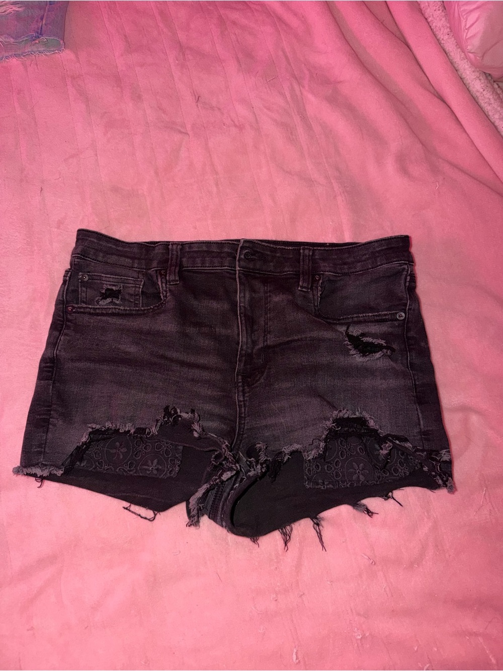 American Eagle Women's Black Distressed Denim Shorts